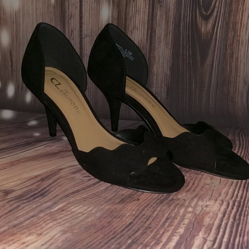 CL by Laundry | Scalloped Black Heels